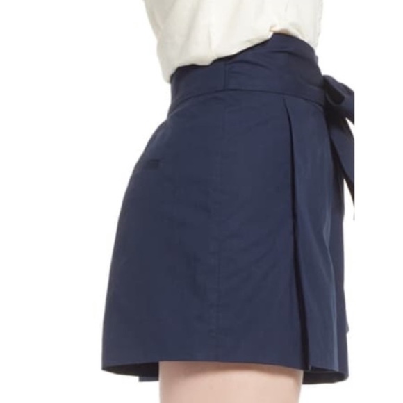 J crew Navy High Waisted Bow Wrap Tie Waist Preppy shorts Size 14 - Picture 3 of 7